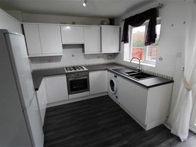 Aviemore Close, Holcombe Brook